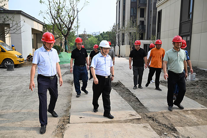 新城公司領導帶隊開展節前安全檢查